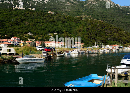 Istrien Kroatien Adria Meer Kvarner Region Luka Plomin Hafen Stockfoto