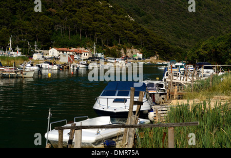 Istrien Kroatien Adria Meer Kvarner Region Luka Plomin Hafen Stockfoto