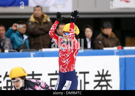 Osaka Pool Ice Skating Rink, Osaka, Japan. 15. Dezember 2013. YUI Sakai, 15. Dezember 2013 - Short Track: Shorttrack Japan National Teamauswahl Spiel für Sotschi Olympischen Spiele Frauen 1000 m-Finale in Osaka Pool Ice Skating Rink, Osaka Japan. (Foto AFLO SPORT/Alamy Live News) Stockfoto