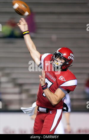 10.10.2009; University of North Texas University of Louisiana-Lafayette. Chris Masson geht der Ball.       Cajun und Louisiana Lafayette (Kredit-Bild: © John Korduner/Southcreek Global/ZUMApress.com) Stockfoto