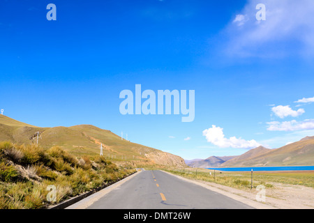 Autobahn in der Nähe von Mai Chau Town, Hoa Binh Provinz, Vietnam Stockfoto