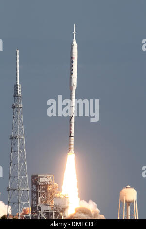 NASA startete der Ares 1-X-Rakete vom Kennedy Space Center Launch Pad 39 b. (Kredit-Bild: © Don Montague/Southcreek Global/ZUMApress.com) Stockfoto