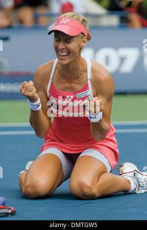 Die 2009 Rogers Cup Damen Einzel Champion, Elena Dementiava. Dementiava trat in das Turnier fünfte Saatgut und besiegt Maria Sharapova in den geraden Sätzen, 6-4, 6-3. (Kredit-Bild: © Terry Ting/Southcreek Global/ZUMApress.com) Stockfoto