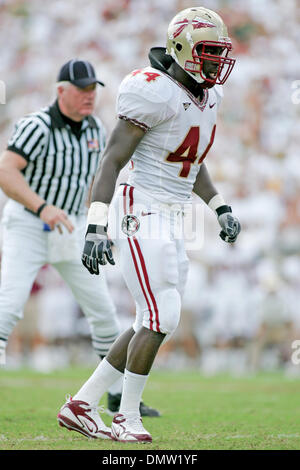 26. September 2009 - Tallahassee, Florida, USA - 26. September 2009: Florida State-Tight-End Ricky Yates (44) vor dem Spiel im ersten Quartal. Die University of South Florida Bulls gewann 17-7 in diesem Mittag Spiel im Doak S. Campbell Stadium in Tallahassee, FL. (Credit-Bild: © Southcreek Global/ZUMApress.com) Stockfoto