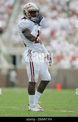 26. September 2009 - Tallahassee, Florida, USA - 26. September 2009: Florida State Cornerback Patrick Robinson (21) vor dem Spiel im zweiten Quartal. Die University of South Florida Bulls gewann 17-7 in diesem Mittag Spiel im Doak S. Campbell Stadium in Tallahassee, FL. (Credit-Bild: © Southcreek Global/ZUMApress.com) Stockfoto