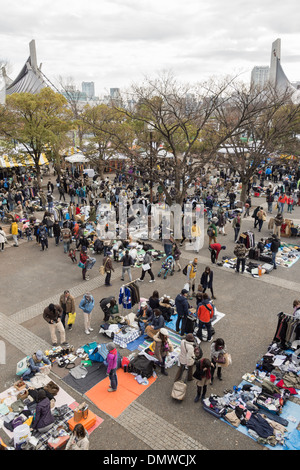 Flohmarkt im Yoyogi Park in Harajuku, Japan. Stockfoto