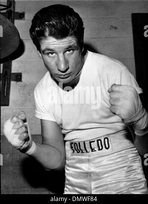 1. Oktober 1962 - Paris, Frankreich - LUIS FOLLEDO, geboren 10. Oktober 1937, ist ein spanischer Mittelgewichts-Box-Champion aus Madrid. Bild: Folledo trainiert für seinen Kampf gegen Vanucci, die im Sportpalast stattfinden wird. (Kredit-Bild: © KEYSTONE Bilder USA/ZUMAPRESS.com) Stockfoto