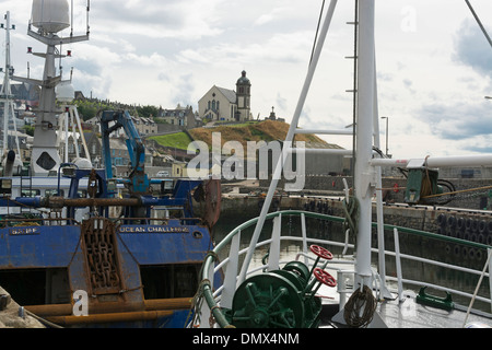 Trawler Hafenstadt Macduff Moray Angeln Stockfoto