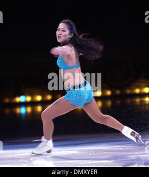 12. Mai 2006; Raleigh, NC, USA; Eiskunstläuferin MICHELLE KWAN am RBC Center befindet sich in Raleigh als 2006 Champions on Ice macht einen Zwischenstopp in North Carolina. Obligatorische Credit: Foto von Jason Moore/ZUMA Press. (©) Copyright 2006 von Jason Moore Stockfoto