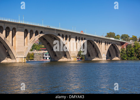 WASHINGTON, DC, USA - Key Bridge, Potomac River. Stockfoto