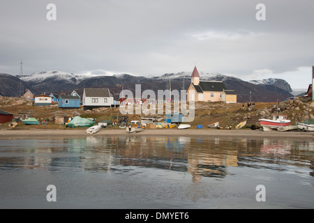 Grönland, Nuussuaq Halbinsel, Diskobucht, Qaasuitsup Gemeinde, Saqqaq (alias Sarqaq oder Solsiden). Stockfoto