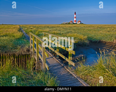 Leuchtturm Westerheversand, Halbinsel Eiderstedt, Nordfriesland, Schleswig-Holstein, Deutschland Stockfoto