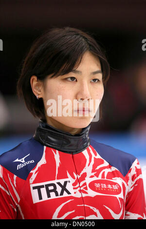 Osaka Pool Ice Skating Rink, Osaka, Japan. 15. Dezember 2013. YUI Sakai, 15. Dezember 2013 - Short Track: Shorttrack Japan National Teamauswahl Spiel für Sotschi Olympische Spiele Frauen 500 m vorläufige Vorläufe in Osaka Pool Ice Skating Rink, Osaka Japan. (Foto AFLO SPORT) Stockfoto