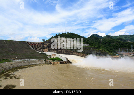 Wasserkraftwerk an der Nord-Vietnam Stockfoto