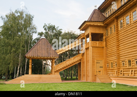 Hölzerne Zarenpalast in Park Kolomenskoje, Moskau Stockfoto