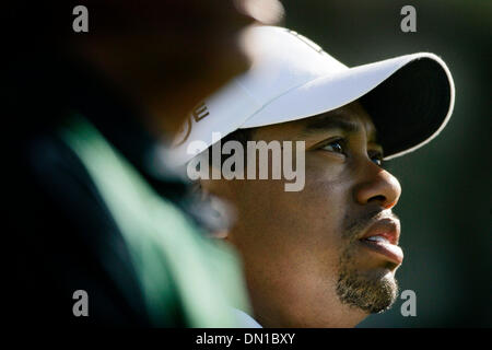 28. Januar 2006; La Jolla, Kalifornien, USA; GOLF: TIGER WOODS während der Buick Invitational 2006. Obligatorische Credit: Foto von Sean M Haffey/San Diego Union T/ZUMA Press. (©) Copyright 2006 von San Diego Union T Stockfoto