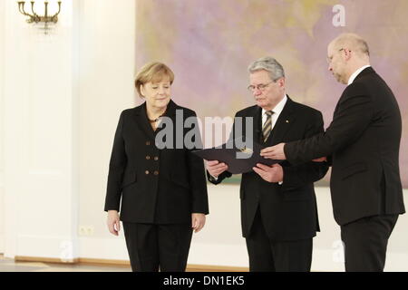 17. Dezember 2013 - Berlin, Deutschland - Angela Merkel ist neue Bundeskanzlerin ernannte Deutsche Präsident Joaquim Gauck im Bellevue in Berlin. / picture Alliance Stockfoto