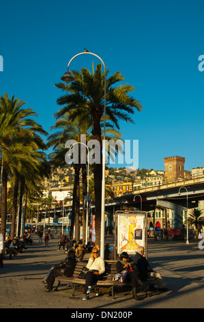 Piazza Delle Feste Quadrat Porto Antico der alten Hafen Genua Ligurien Italien Europa Stockfoto