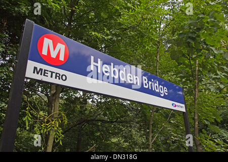 Hebden Bridge Railway Station Zeichen Stockfoto