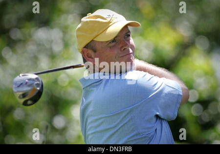 16. Juli 2006; Jupiter, FL, USA; Eoghan O'Connell schoss ein sogar Par 72 in der zweiten Runde der 31. Palm Beach Kennel Club County Amateur auf dem Old Trail-Kurs statt. Obligatorische Credit: Foto von Allen Eyestone/Palm Beach Post/ZUMA Press. (©) Copyright 2006 von Palm Beach Post Stockfoto