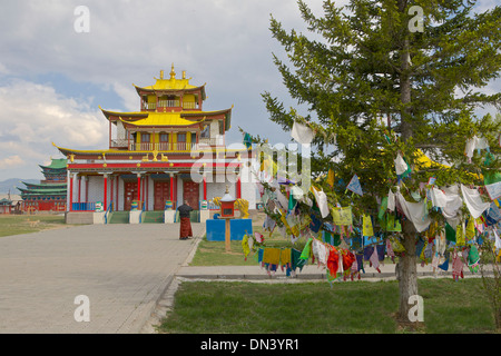 Gebetsfahnen draußen Tempel am Ivolginskij Dazan Busshist Center, Verkhnyaya Ivolga,, Burjatien, Sibirien, Russland Stockfoto