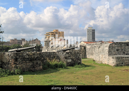 Castillo de San Salvador De La Punta, Malecón, Alt-Havanna (La Habana Vieja), Kuba, Karibik, Mittelamerika Stockfoto