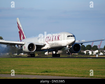 A7-BFA Qatar Airways Cargo Boeing 777-FDZ - Cn 36098 Stockfoto