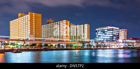 Naha, Okinawa, Japan Waterfont Skyline. Stockfoto