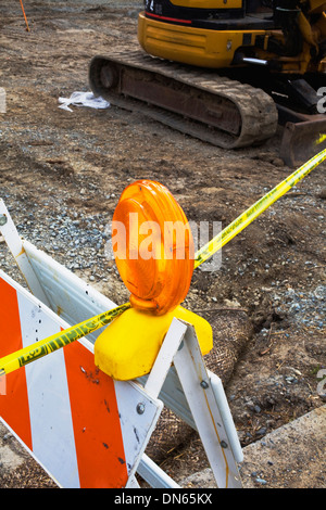 Nahaufnahme der Warnleuchte auf Baustelle Stockfoto