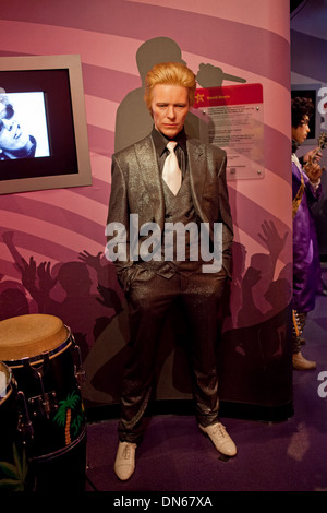 David Bowie Wachsfigur bei Madame Tussauds Amsterdam in den Niederlanden. Stockfoto