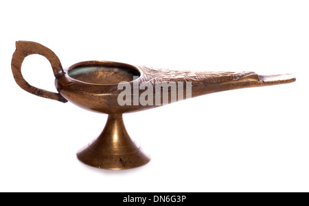 Messing Wunderlampe Studio Ausschnitt Stockfoto