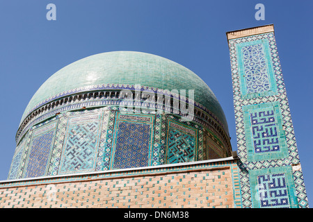 USTOMED Ali Nasafiy (Nesefi) Mausoleum, Shah-i-Zinda, auch bekannt als Shah I Zinda und Shah-i Zinda, Samarkand, Usbekistan Stockfoto