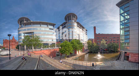 Weitwinkeleinstellung von Bridgewater Hall & 101 Barbirolli Platz Manchester, England UK Stockfoto