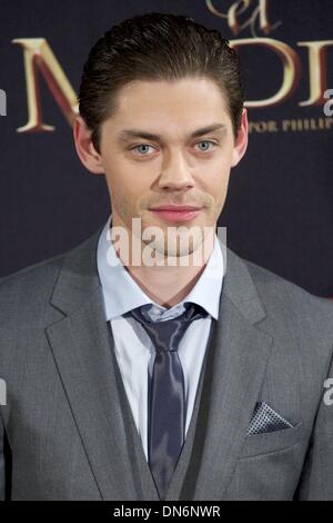 Madrid, Spanien. 19. Dezember 2013. Schauspieler Tom Payne besucht "Der Arzt" Premiere im Callao Kino am 19. Dezember 2013 in Madrid, Spanien. Bildnachweis: Jack Abuin/ZUMAPRESS.com/Alamy Live-Nachrichten Stockfoto