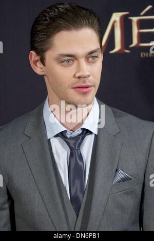 Madrid, Spanien. 19. Dezember 2013. Schauspieler Tom Payne besucht "Der Arzt" Premiere im Callao Kino am 19. Dezember 2013 in Madrid, Spanien. Bildnachweis: Jack Abuin/ZUMAPRESS.com/Alamy Live-Nachrichten Stockfoto