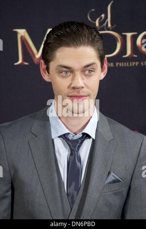 Madrid, Spanien. 19. Dezember 2013. Schauspieler Tom Payne besucht "Der Arzt" Premiere im Callao Kino am 19. Dezember 2013 in Madrid, Spanien. Bildnachweis: Jack Abuin/ZUMAPRESS.com/Alamy Live-Nachrichten Stockfoto