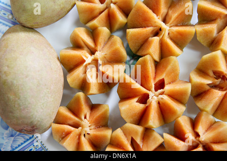 Das Bild Reife Sapodilla Früchte in Schale. Stockfoto