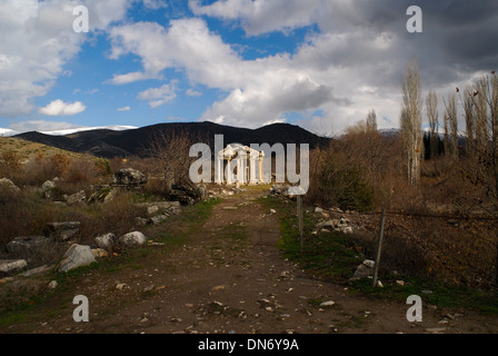 Ruinen der monumentalen Tor (Tetrapylon) in der antiken griechischen Aphrodisias in der Nähe von Geyre Türkei Stockfoto