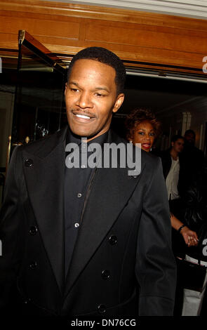 23. März 2002 - Hollywood, CA, USA - K24533AG. BAUM DES LEBENS-AWARDS. REGENT BEVERLY WILSHIRE HOTEL. AMY GRÄBER.   COPYRIGHT 2002 (D)... JAMIE FOXX(Credit Image: © Globe Photos/ZUMAPRESS.com) Stockfoto