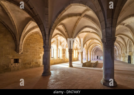 Kloster Santa Maria, Mönche Schlafsaal, Alcobaca, Estremadura und Ribatejo Provinz, Portugal Stockfoto