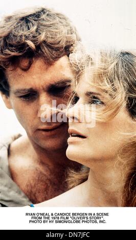 3. Mai 2001 -. RYAN O' NEAL & CANDICE BERGEN IN EINER SZENE AUS DEM JAHR 1978 FILM '' OLIVERS GESCHICHTE ''... HY SIMON / (Kredit-Bild: © Globe Photos/ZUMAPRESS.com) Stockfoto