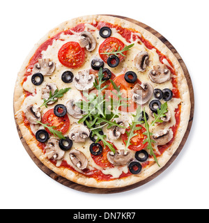 Pizza mit Pilzen und Parmeggiano auf weißem Hintergrund Stockfoto