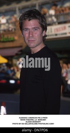 8. August 2001 - K22653EG: AMERICAN PIE 2 Prem. MANN-THEATER, LA 08/06/2001.ALEXIS DENISOFF. ED GELLER / 2001 (Kredit-Bild: © Globe Photos/ZUMAPRESS.com) Stockfoto