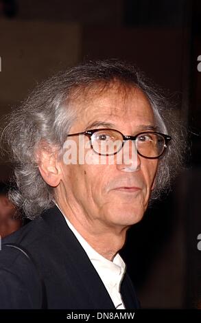 7. Oktober 2002 - K26589AR: AMERICANS FOR THE ARTS, statt seinen 7. jährlichen NATIONAL ARTS AWARDS CIPRIANI 42ND Street IN NEW YORK CITY 07.10.2002. ANDREA RENAULT / 2002.CHRISTO (Kredit-Bild: © Globe Photos/ZUMAPRESS.com) Stockfoto