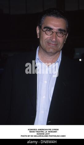 8. August 2001 - K22653EG: AMERICAN PIE 2 Prem. MANN-THEATER, LA 08/06/2001.EUGENE LEVY. ED GELLER / 2001 (Kredit-Bild: © Globe Photos/ZUMAPRESS.com) Stockfoto