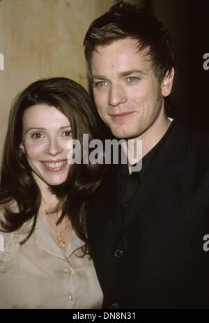 20. Januar 2002 - K23864TR: 6. GOLDEN SATELLITE AWARDS.ST. REGIS HOTEL, BEVERLY HILLS, CA 01/19/2002.EWAN McGREGOR und Frau Eva. TOM RODRIGUEZ / 2002 (Kredit-Bild: © Globe Photos/ZUMAPRESS.com) Stockfoto