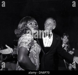 18. November 2002 - Kalifornien, USA - FLIP WILSON und MCLEAN STEVENSON... NATE CUTLER / (Kredit-Bild: © Globe Photos/ZUMAPRESS.com) Stockfoto