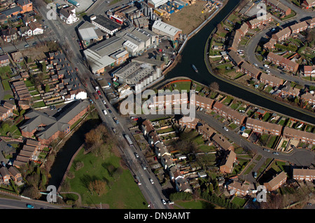 Tipton Junction, wo sich der Birmingham Canal und der Dudley Canal am Tipton Green in West Midlands England treffen. DY48EH Stockfoto