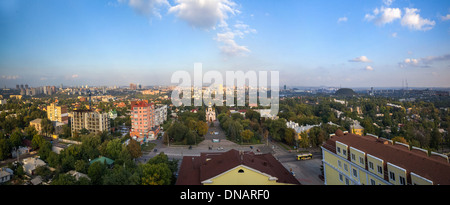 Tageslicht-Blick von den Höhen des Donetsk, Ukraine Stockfoto