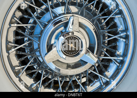 Rad, 1956 Ford Thunderbird, Santa Fe, New Mexico, USA Stockfoto